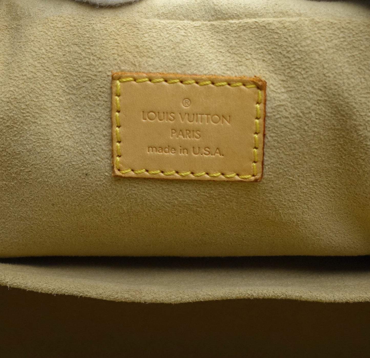 Louis Vuitto Manhattan PM Monogram Canvas Handbag