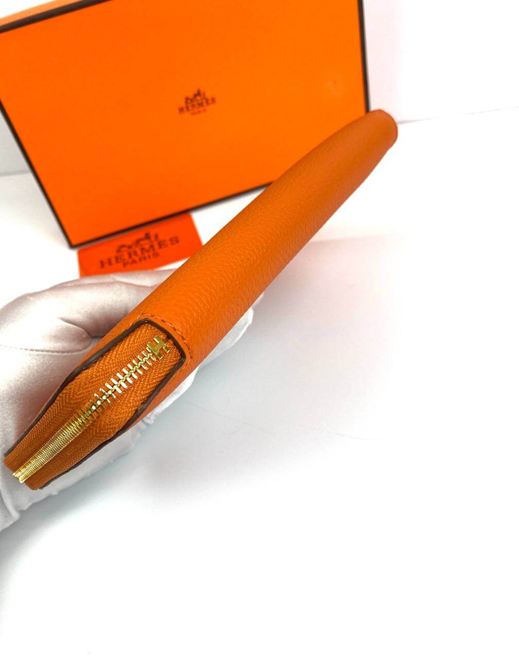 HermÃƒÆ’Ã‚Â¨s Orange Azap Zipped Classic Epsom Leather Wallet