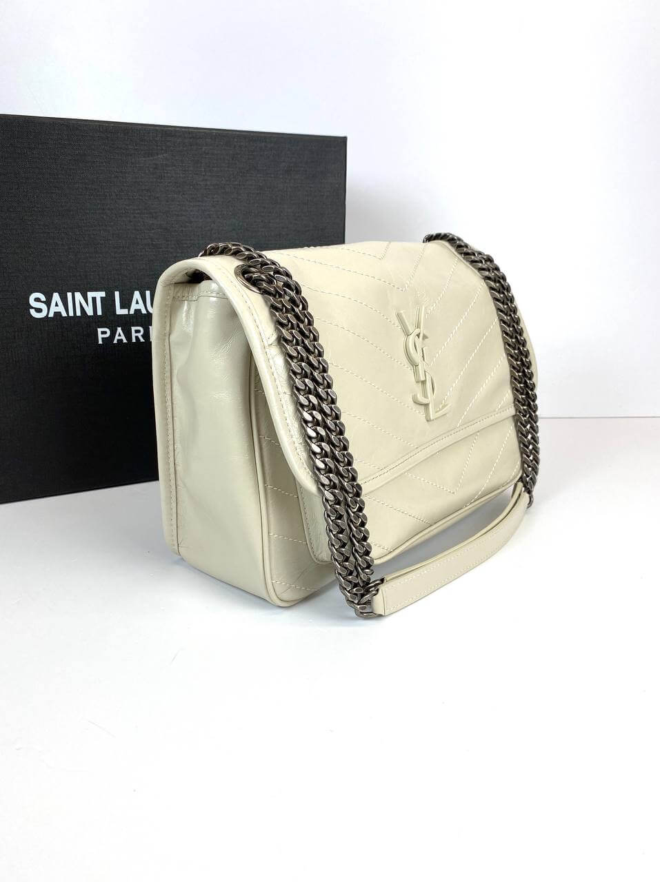 SAINT LAURENT NIKI BAGS white