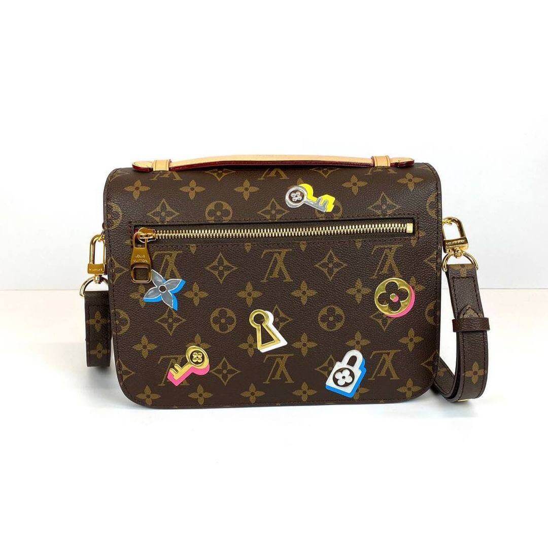 Monogram Pochette Metis Messenger Bag Love Lock