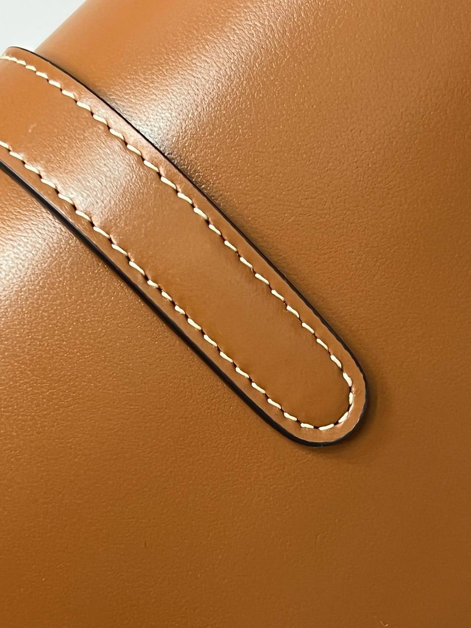 CELINE MEDIUM TABOU IN SMOOTH CALFSKIN TAN