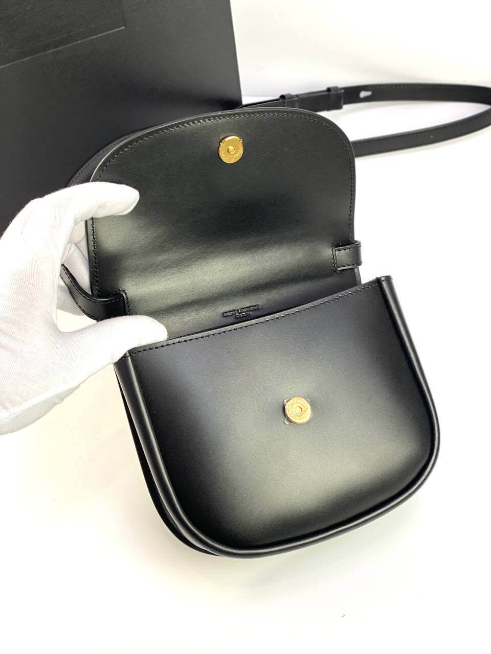 SMALL SMOOTH LEATHER KAIA BAG