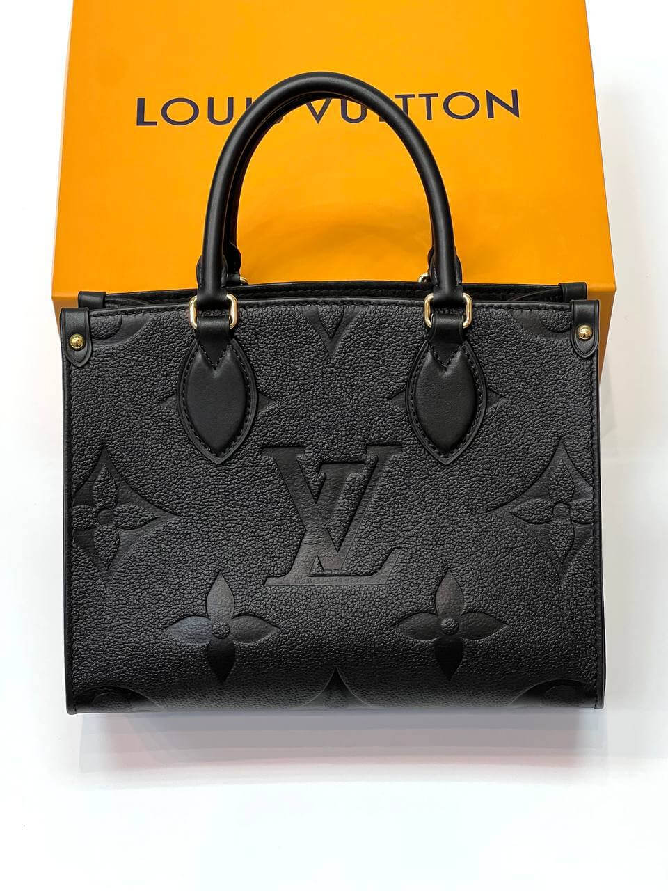 Louis Vuitton ONTHEGO PM black
