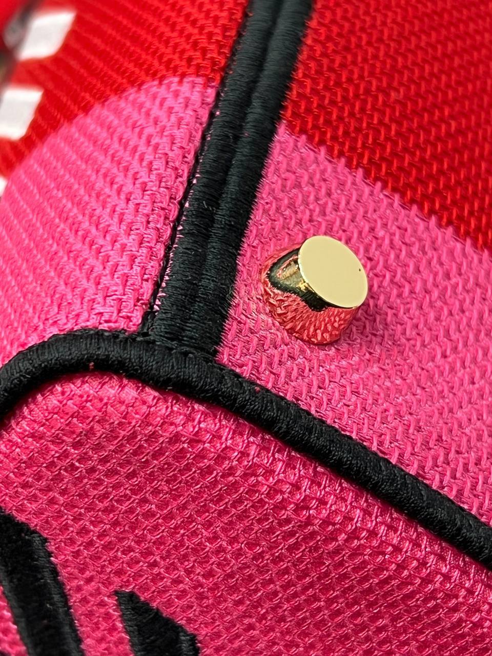 MEDIUM LADY D-LITE BAG Bright Pink Multicolor D-Flower Pop Embroidery