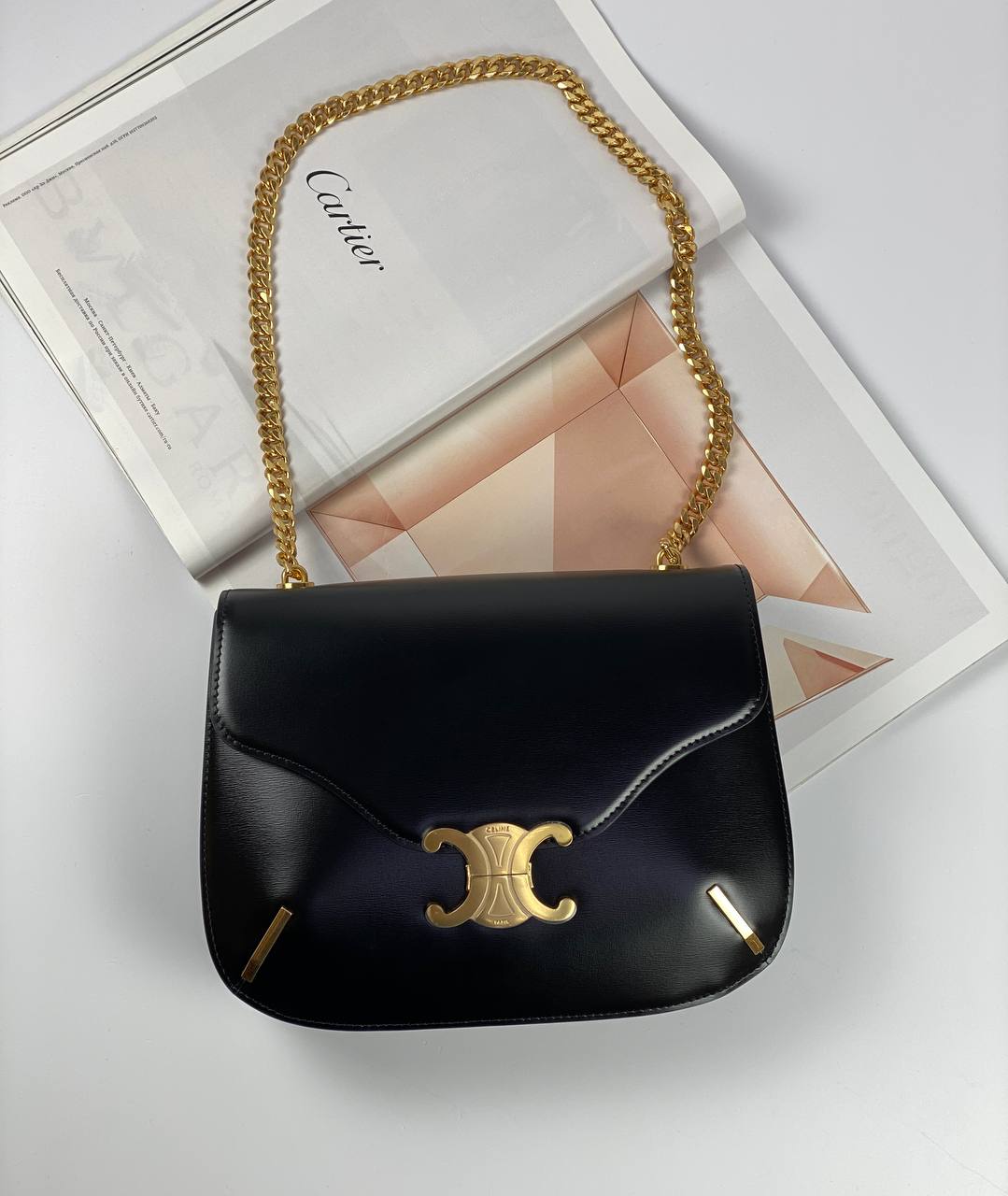 CELINE BAGS CHAIN BESACE TRIOMPHE IN SHINY CALFSKIN BLACK