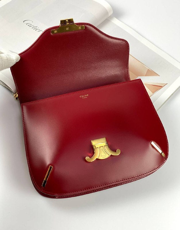 CELINE BAGS CHAIN BESACE TRIOMPHE IN SHINY CALFSKIN CARMIN