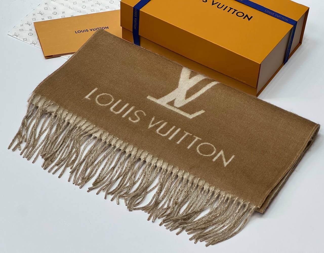 LV REYKJAVIK GRADIENT SCARF