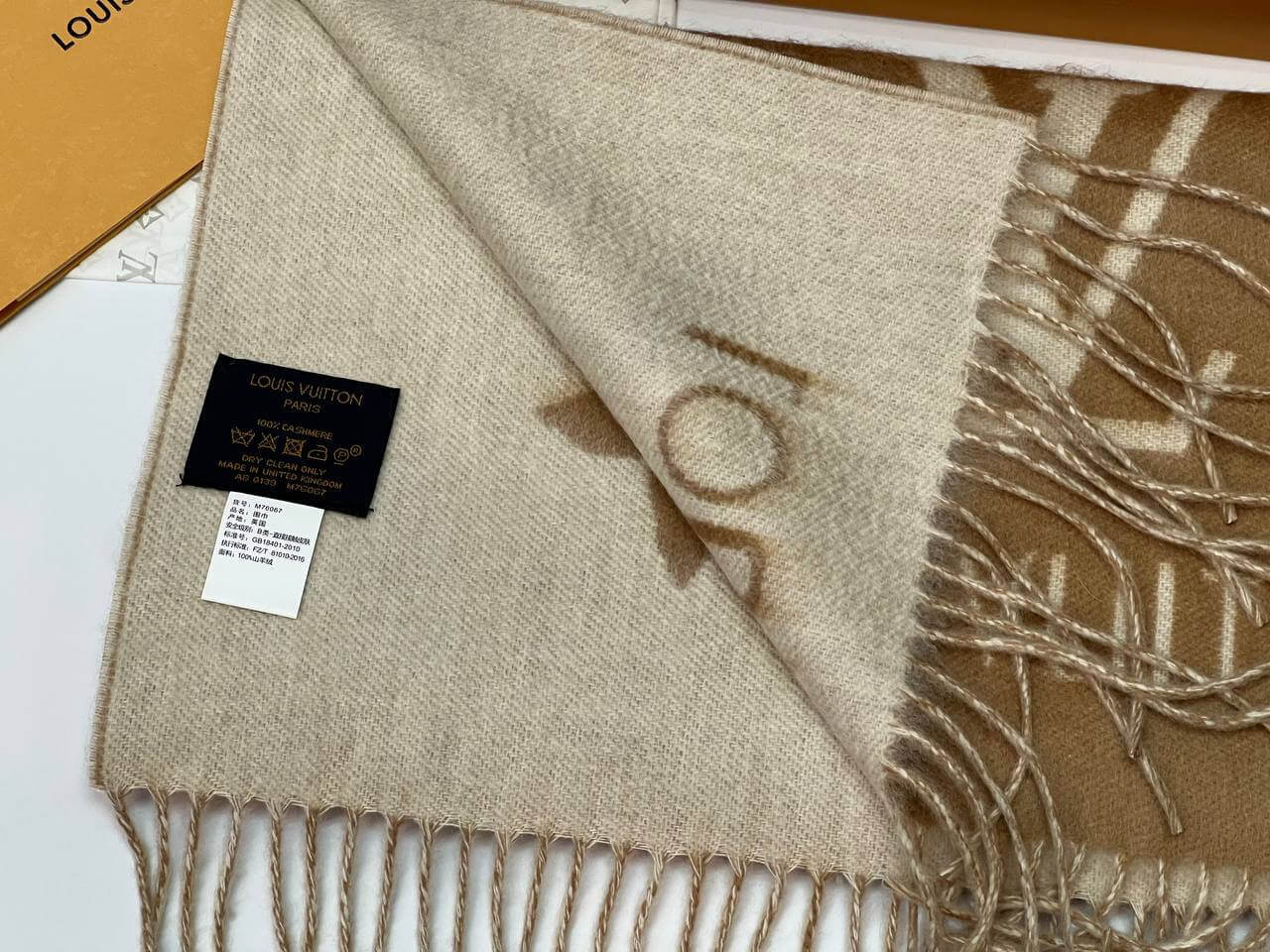 LV REYKJAVIK GRADIENT SCARF
