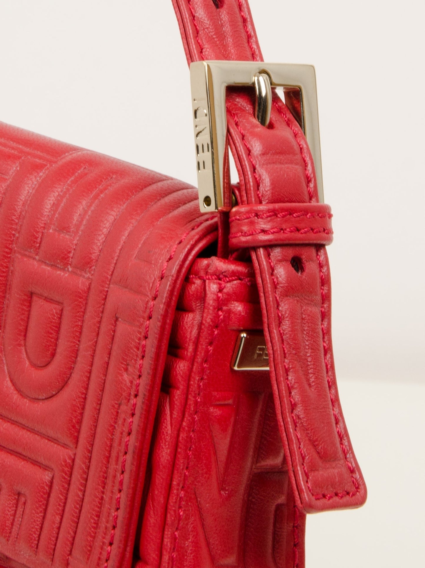 Red Vintage Re-edition 1997 Baguette