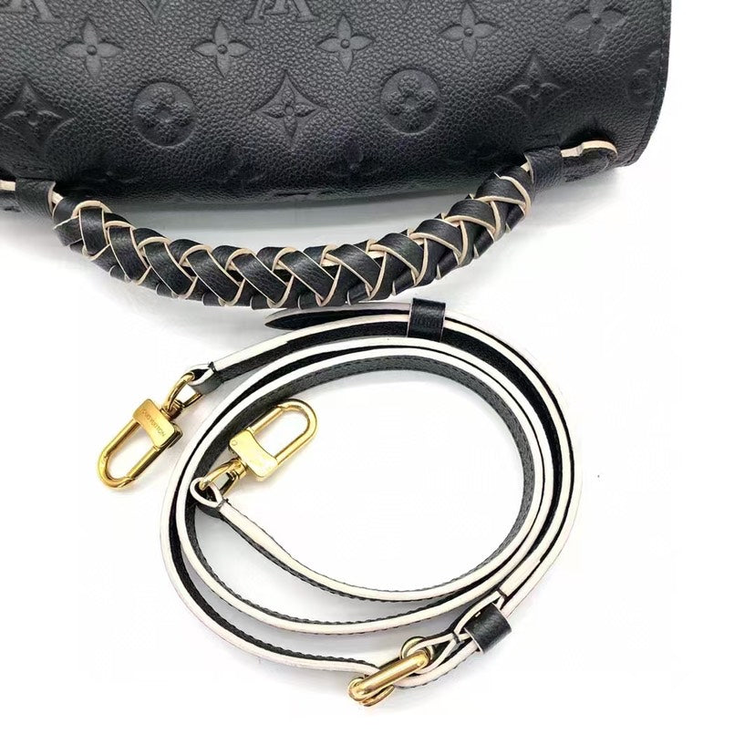 Louis Vuitton MÃƒÆ’Ã‚Â©tis Pochette Black Monogram Leather Bag