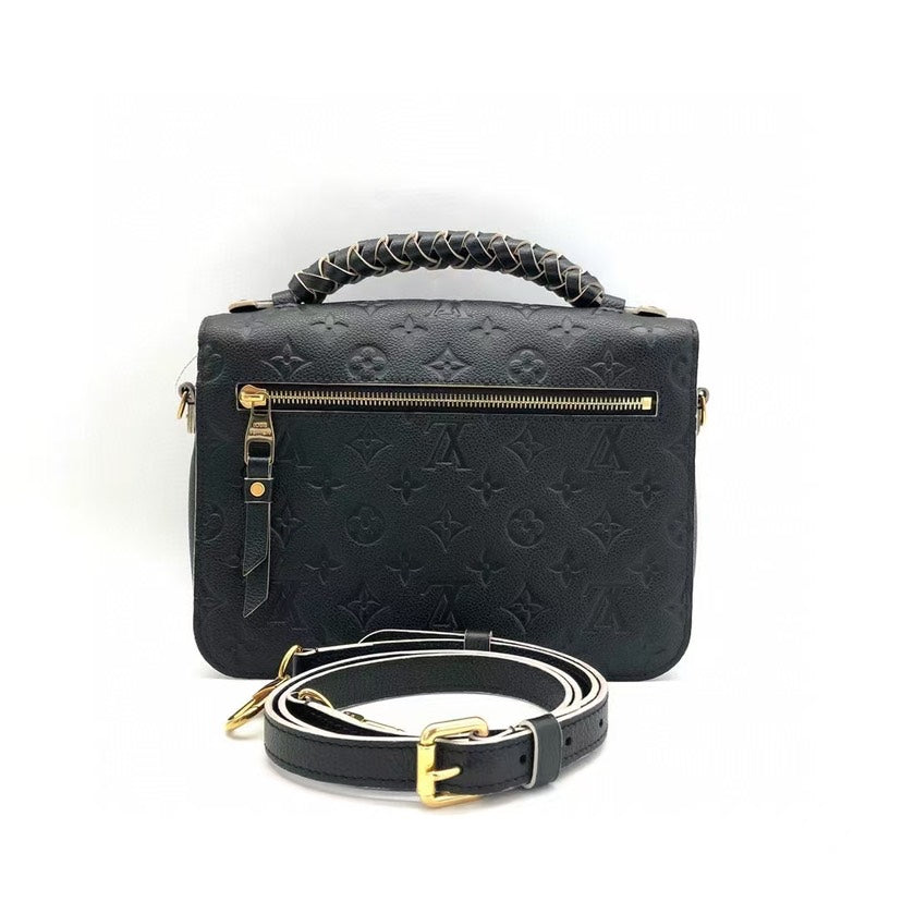 Louis Vuitton MÃƒÆ’Ã‚Â©tis Pochette Black Monogram Leather Bag