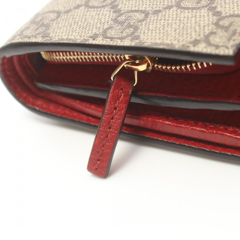 Gucci GG Marmont Bi-Fold Wallet in Red/Beige PVC Leather - GG Supreme Pattern