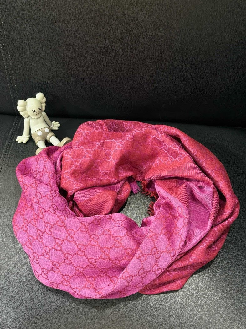 Gucci Marta GG Logo Pink Cashmere Silk Scarf