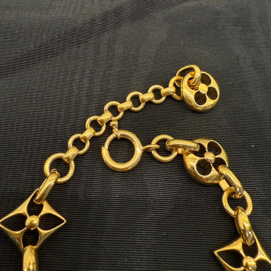 Louis Vuitton Gold Chain Bracelet 18-21cm