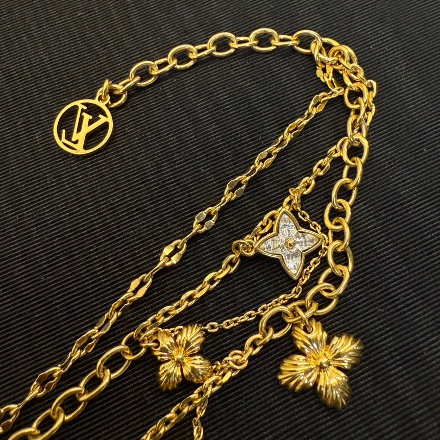 Louis Vuitton Gold Rhinestone Bracelet 16-20cm