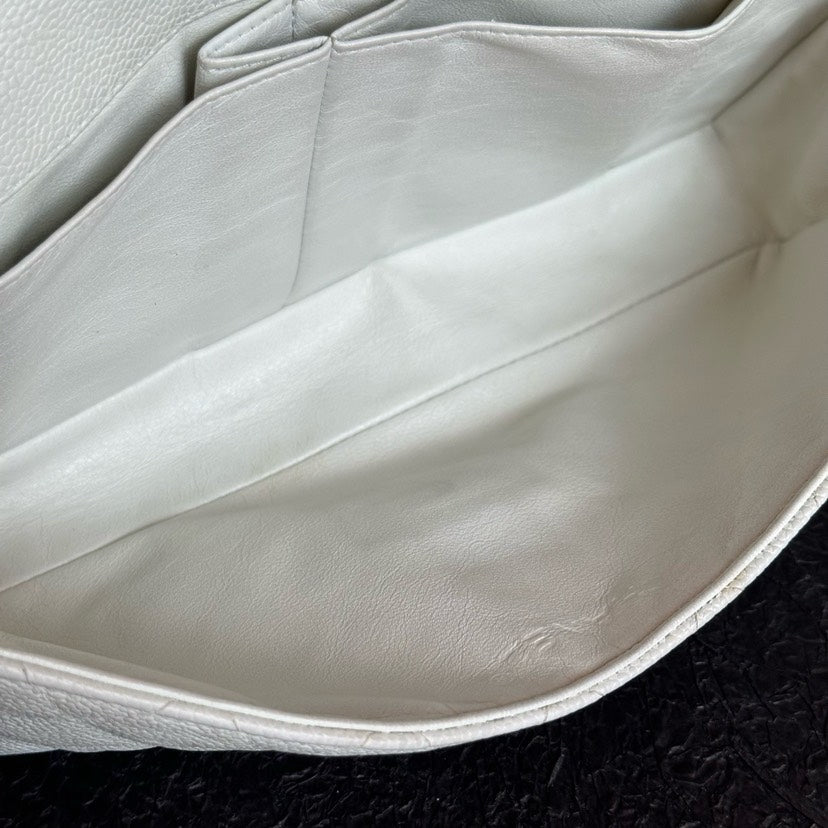 Chanel White 2.55 Litchi Grain Baguette Bag