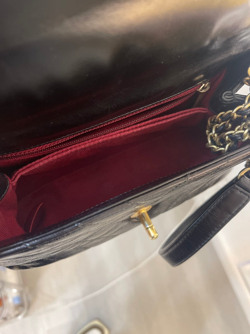 Chanel Coco Handle Chevron Black Small
