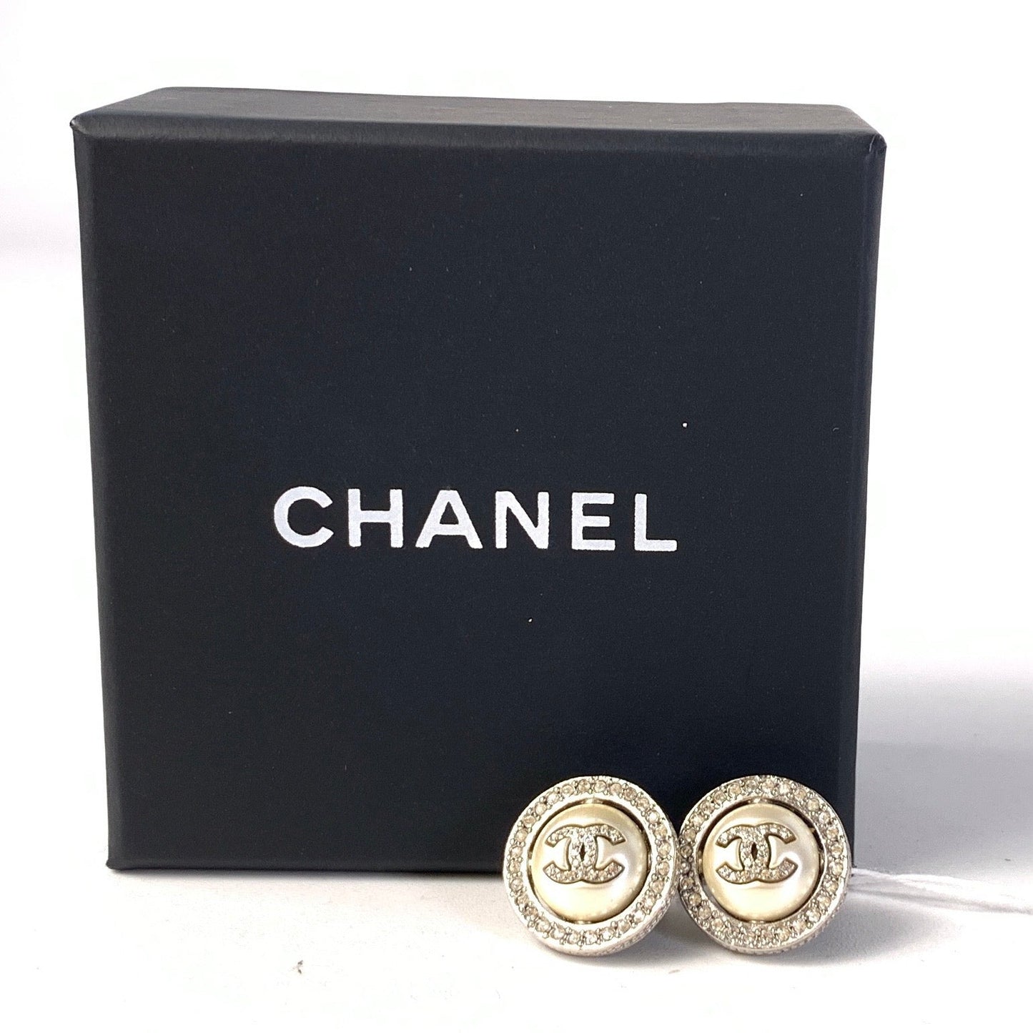 Chanel White Pearl Crystal Logo Round Earrings