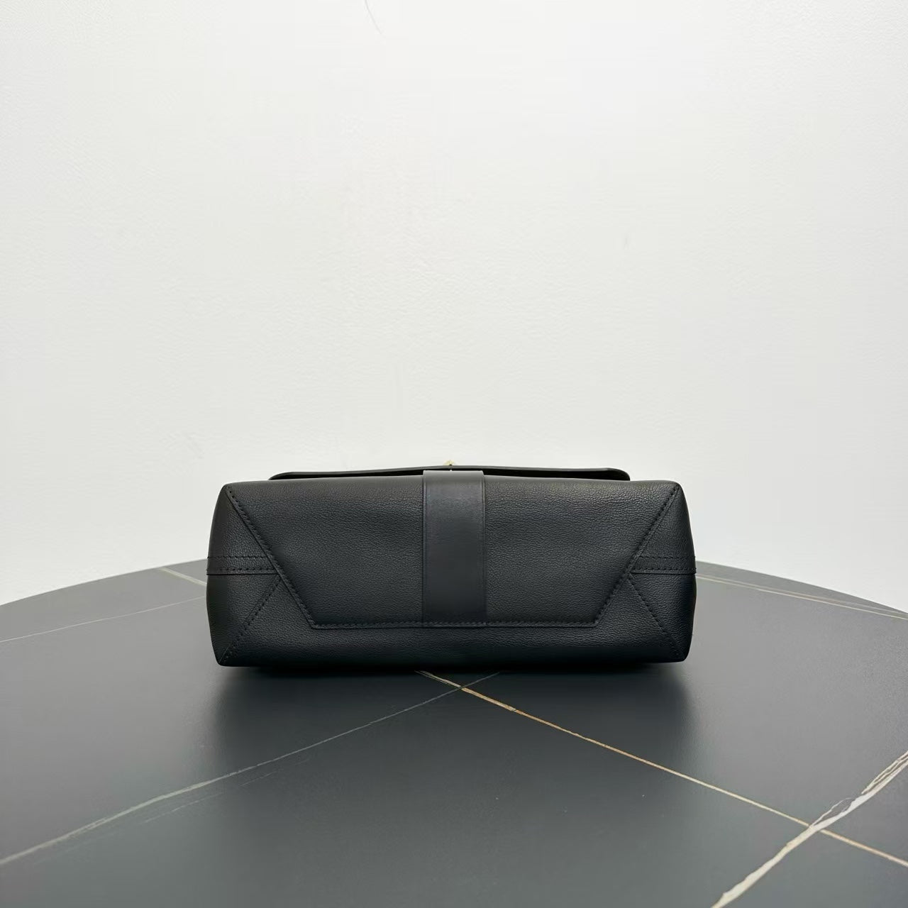 Louis Vuitton Very One Handle Black Monogram Leather Bag Medium