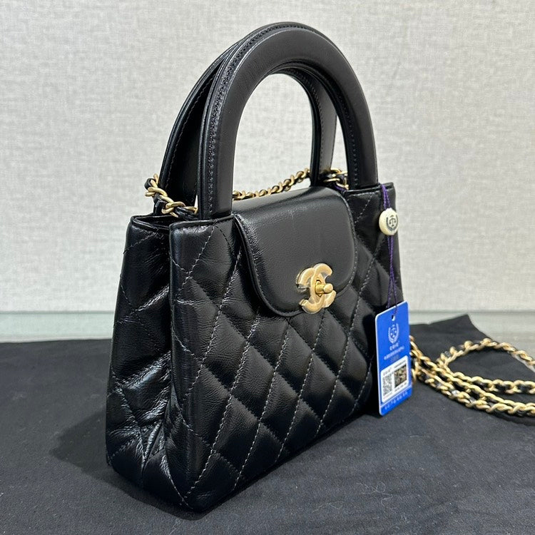Chanel Kelly Mini Black Quilted Leather Handbag 19x13x7cm