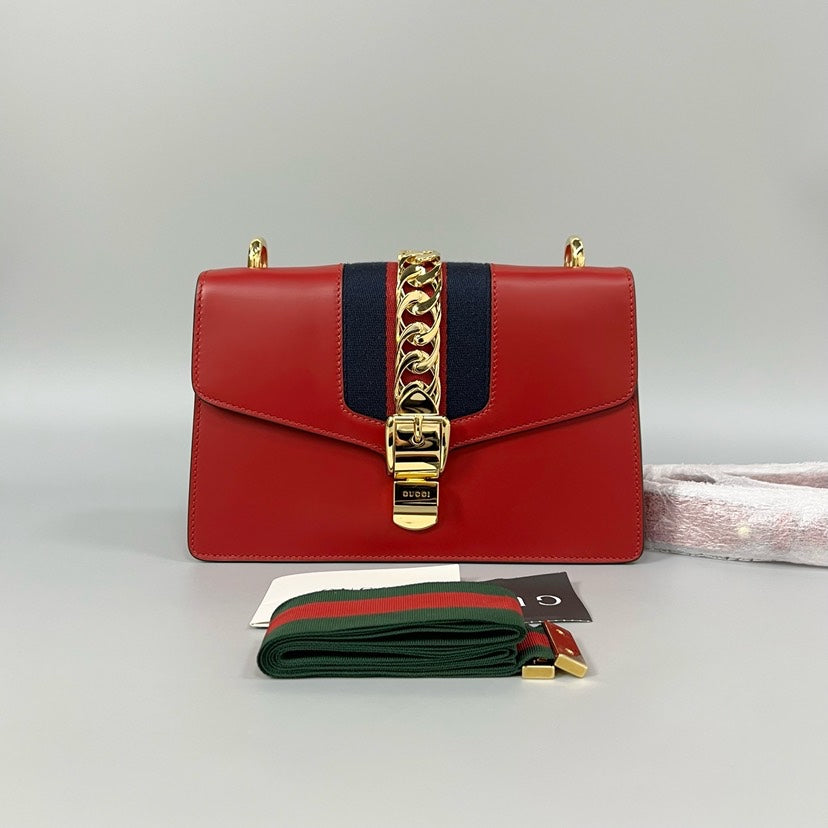 Gucci Sylvie Medium Red Leather Shoulder Bag 25.5x17x8cm