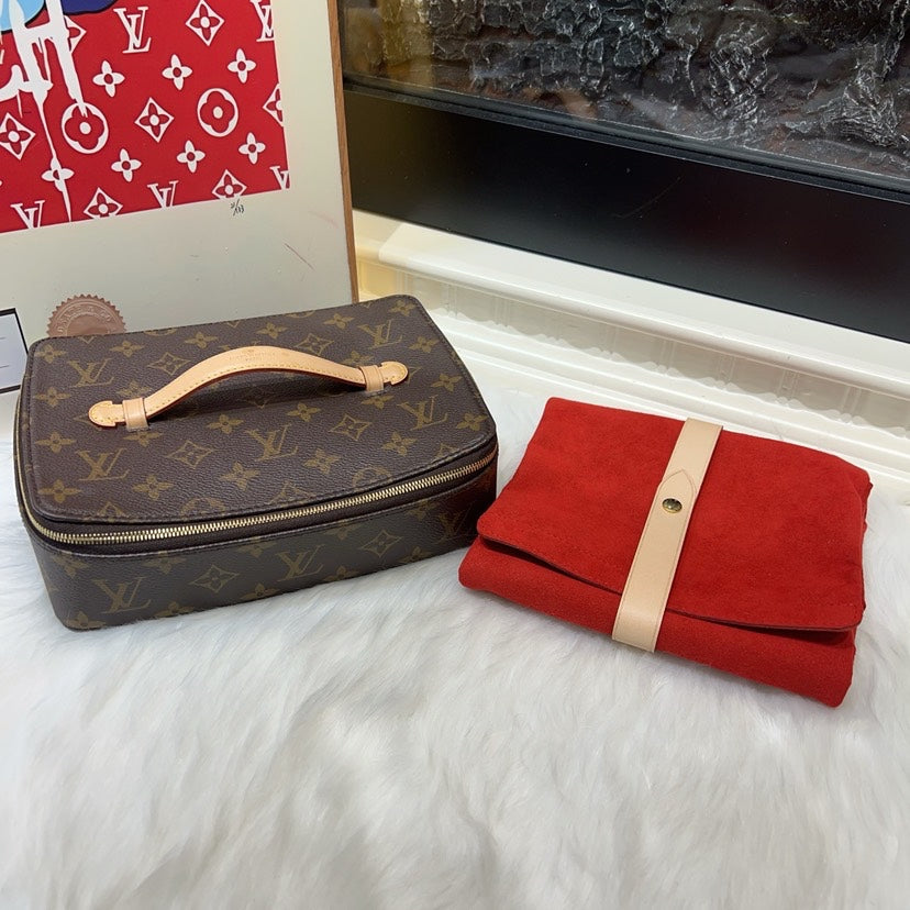 Louis Vuitton Monogram Nice Jewelry Case Brown