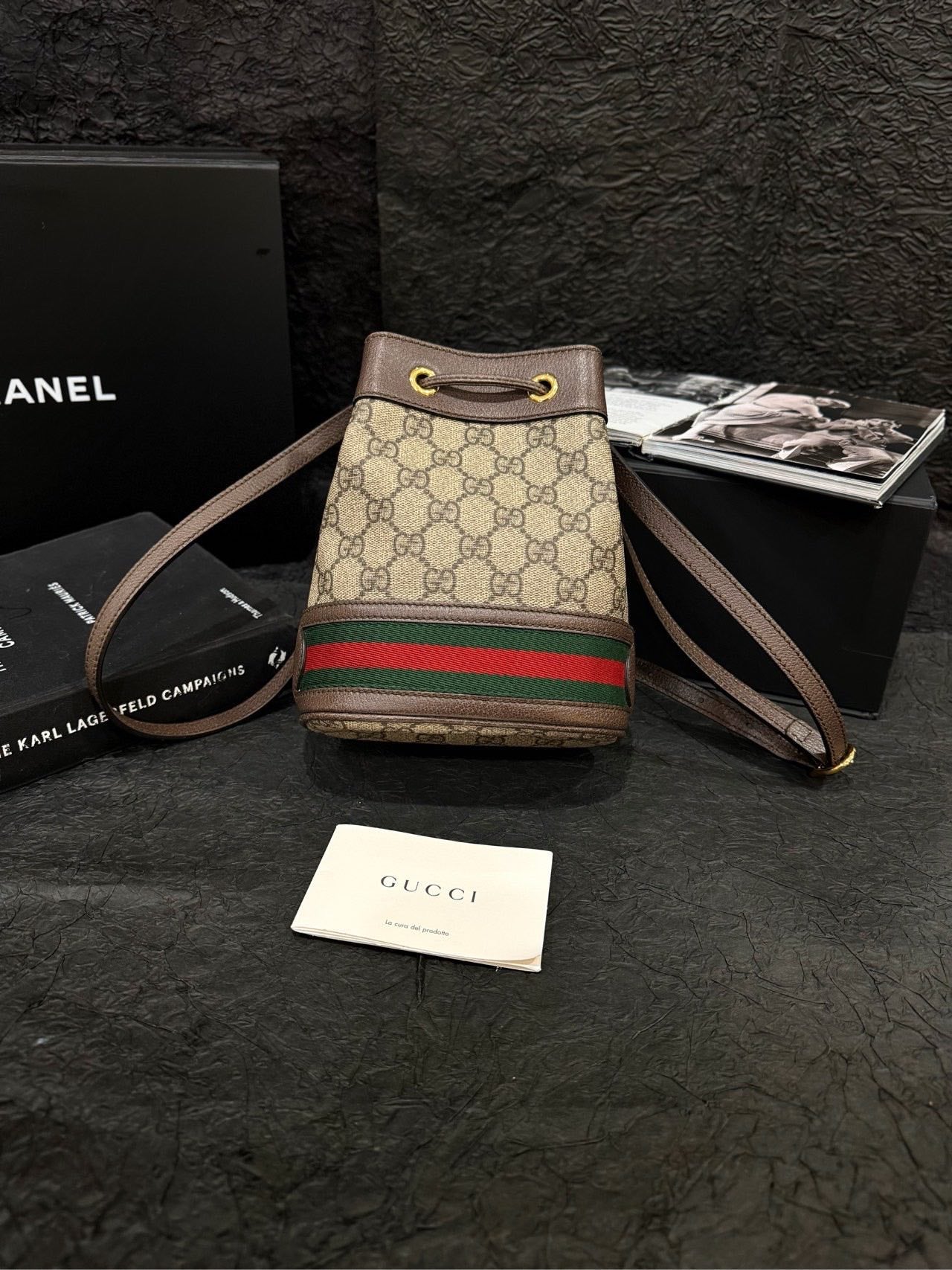 Gucci Ophidia GG Supreme Beige Ebony Mini Bucket Bag