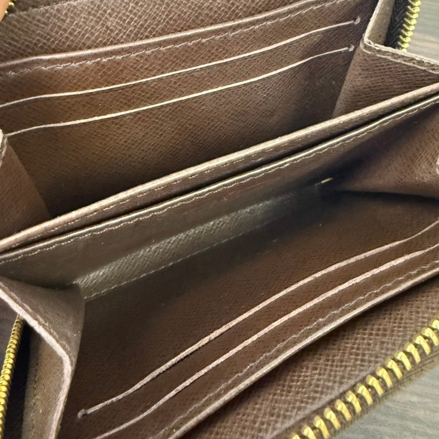 Louis Vuitton Damier Ebene Card Case Brown Compact