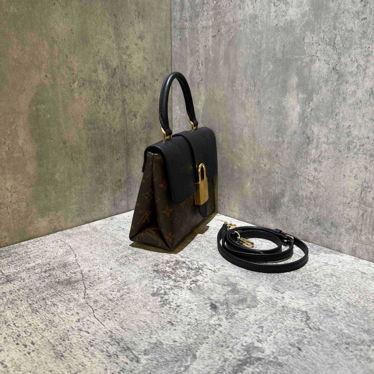 louis vuitton locky bb brown and black handbag