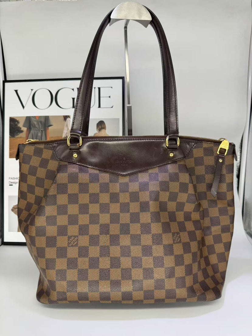Louis Vuitton Damier Ebene Tote Bag