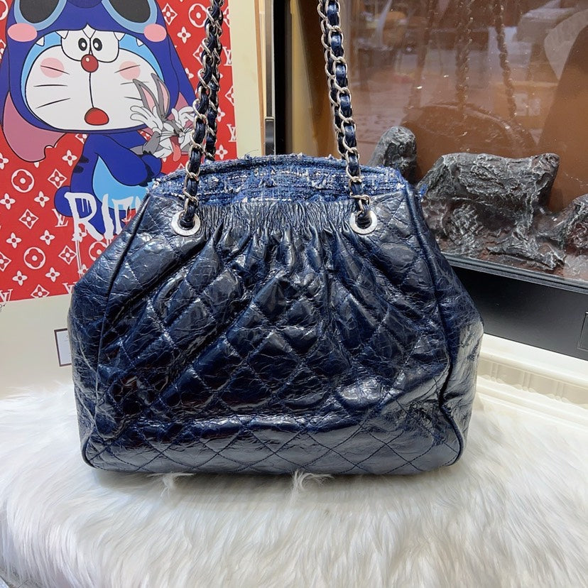 Chanel Gabrielle Navy Blue Leather Quilted Hobo Bag Medium
