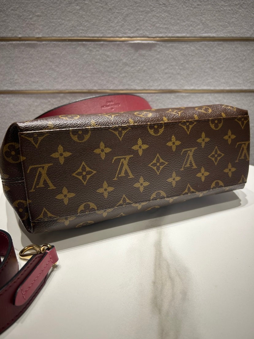 Louis Vuitton Tuileries Besace Brown Red Monogram Canvas Shoulder Bag