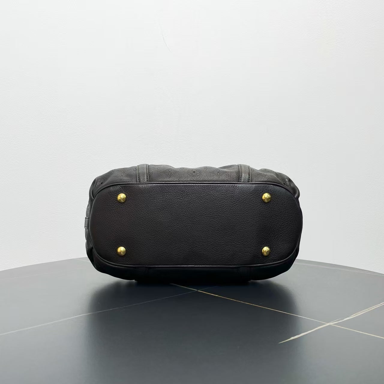 Louis Vuitton Mahina Leather Black Tote Bag