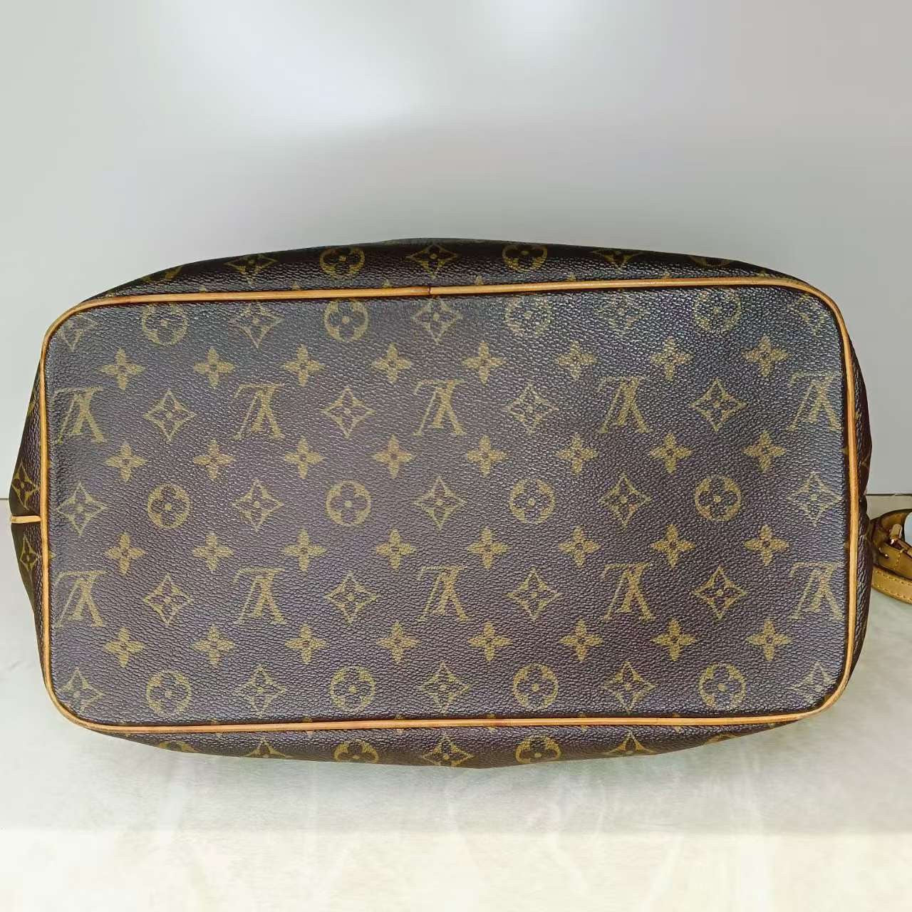 Louis Vuitton Palermo GM Monogram Two-Way Bag