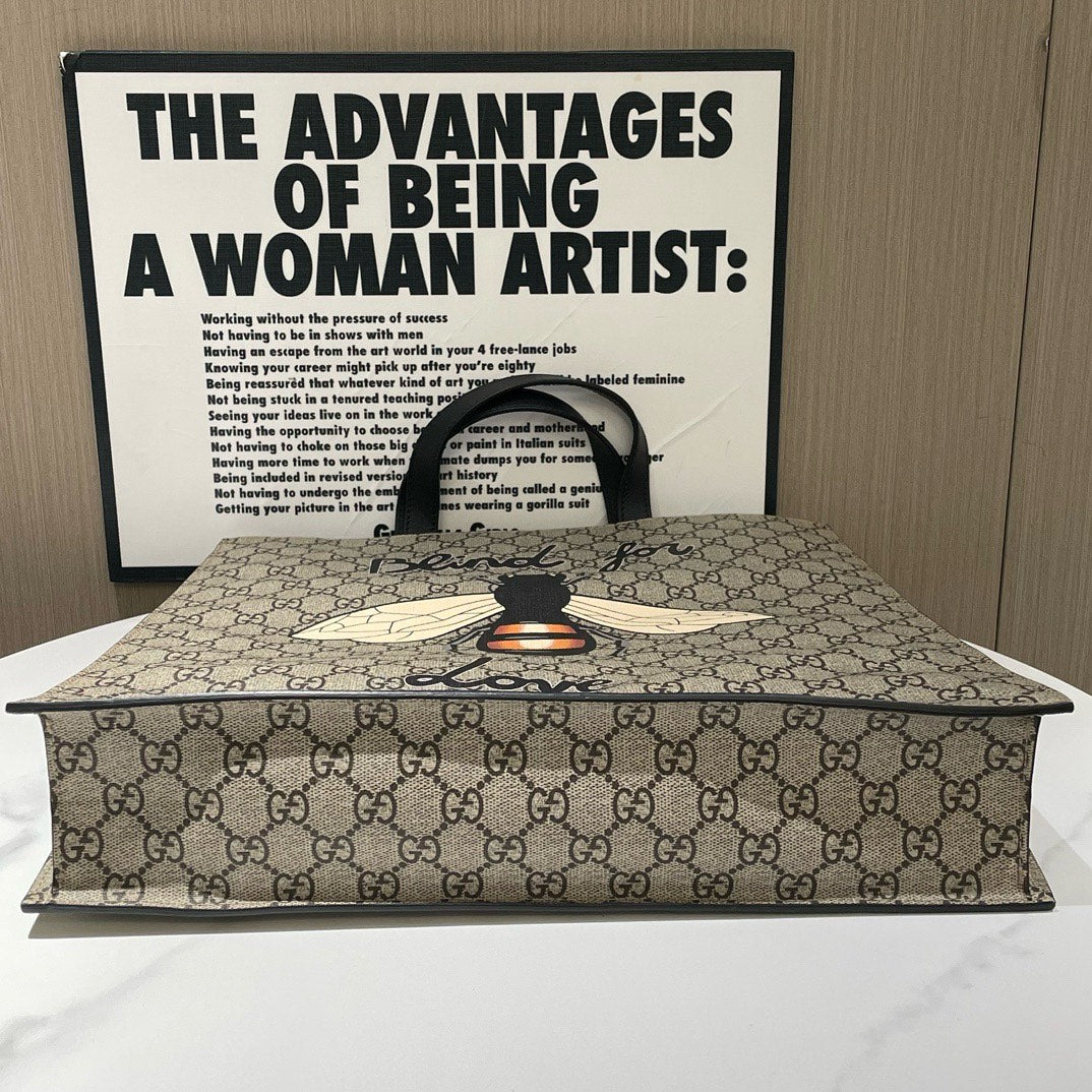 Gucci Blind for Love Beige Tote Bag
