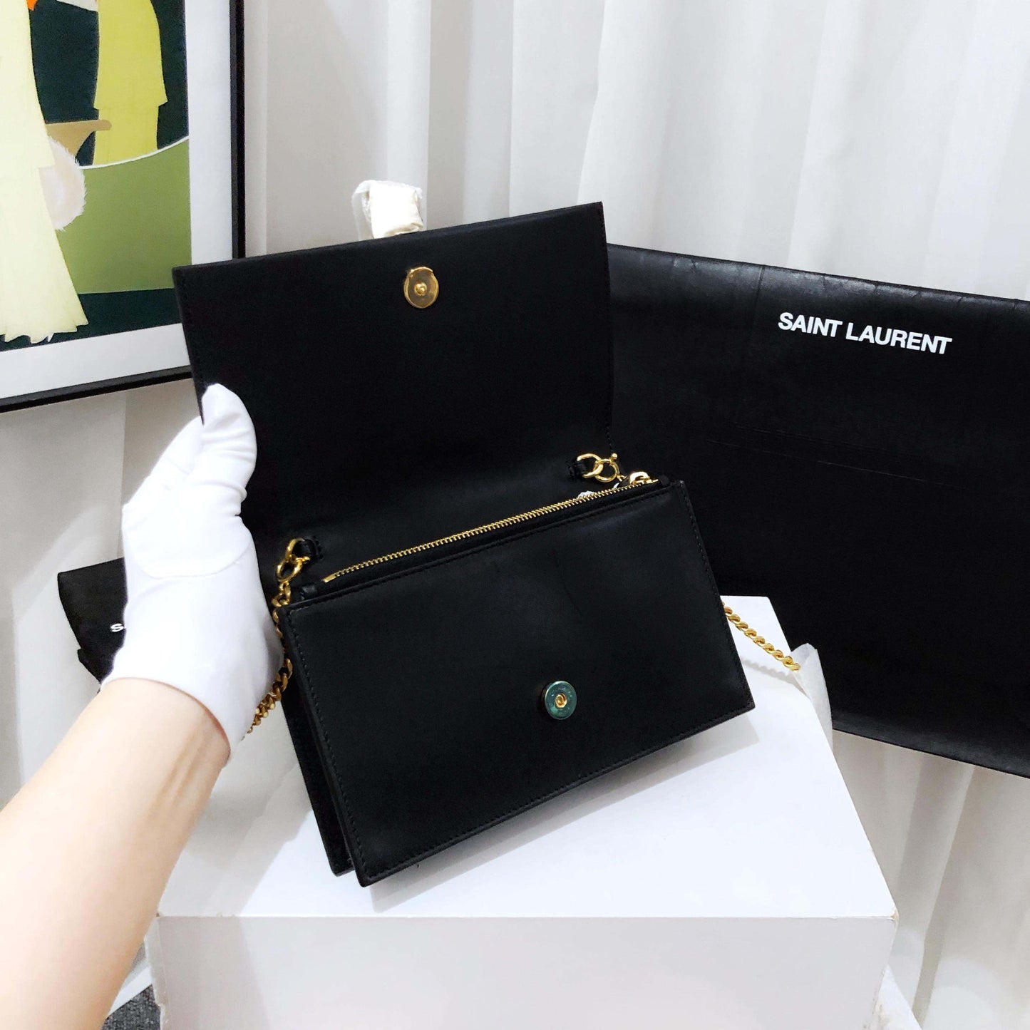 Saint Laurent Kate Shoulder Bag in Black Leather - Preloved