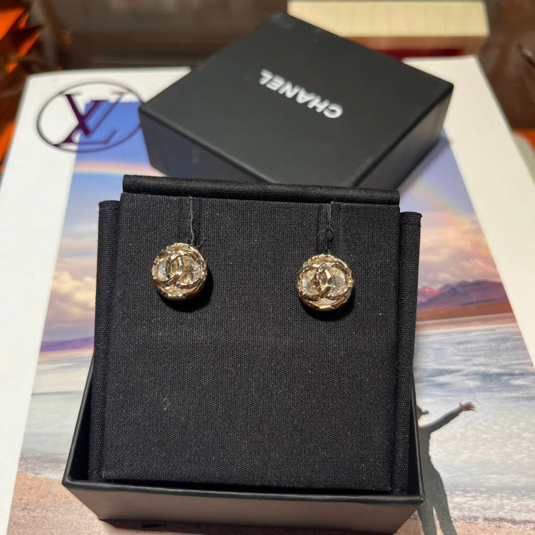 Chanel CC Logo Vintage Gold Earrings