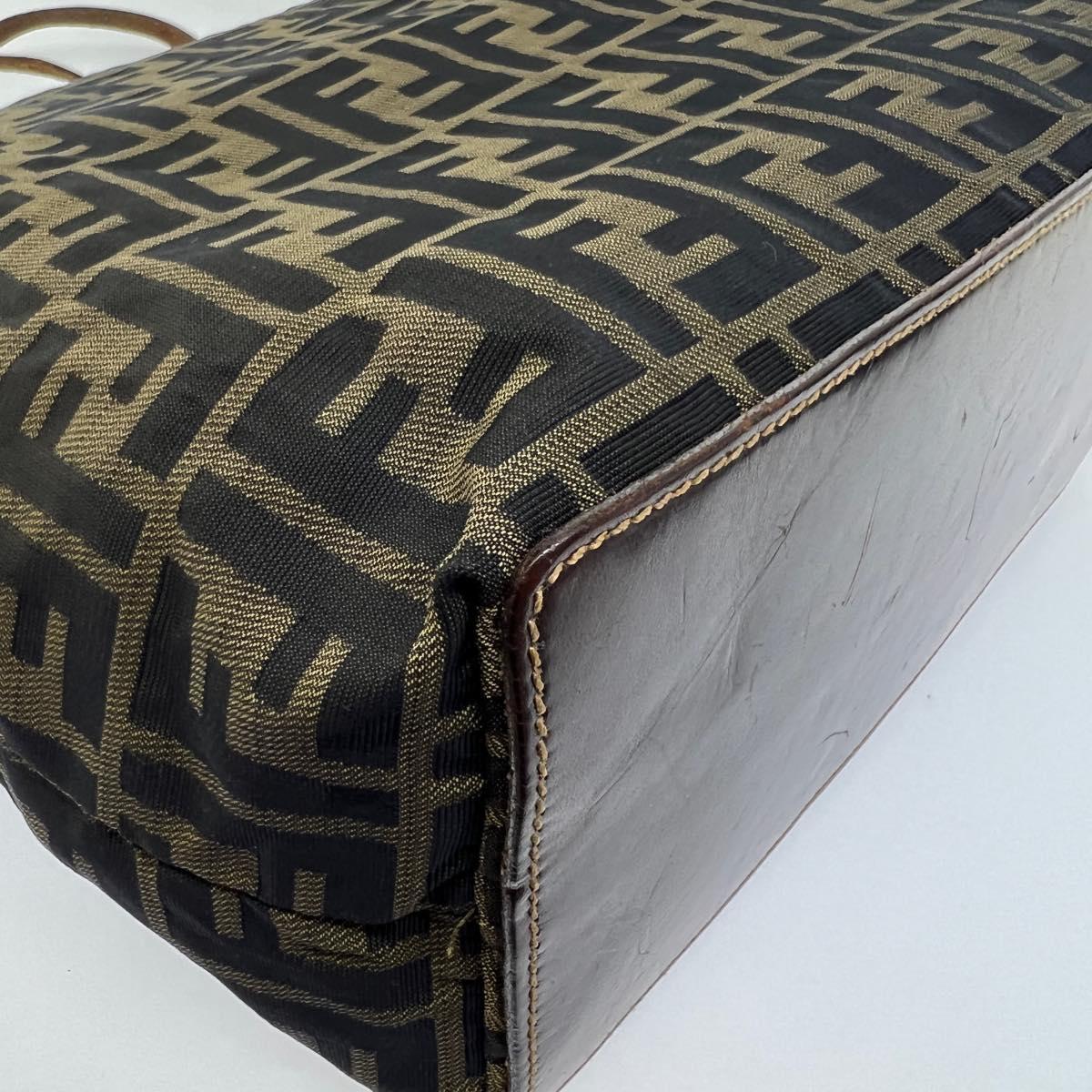 FENDI Zucca Canvas Tote Bag Brown rd2790