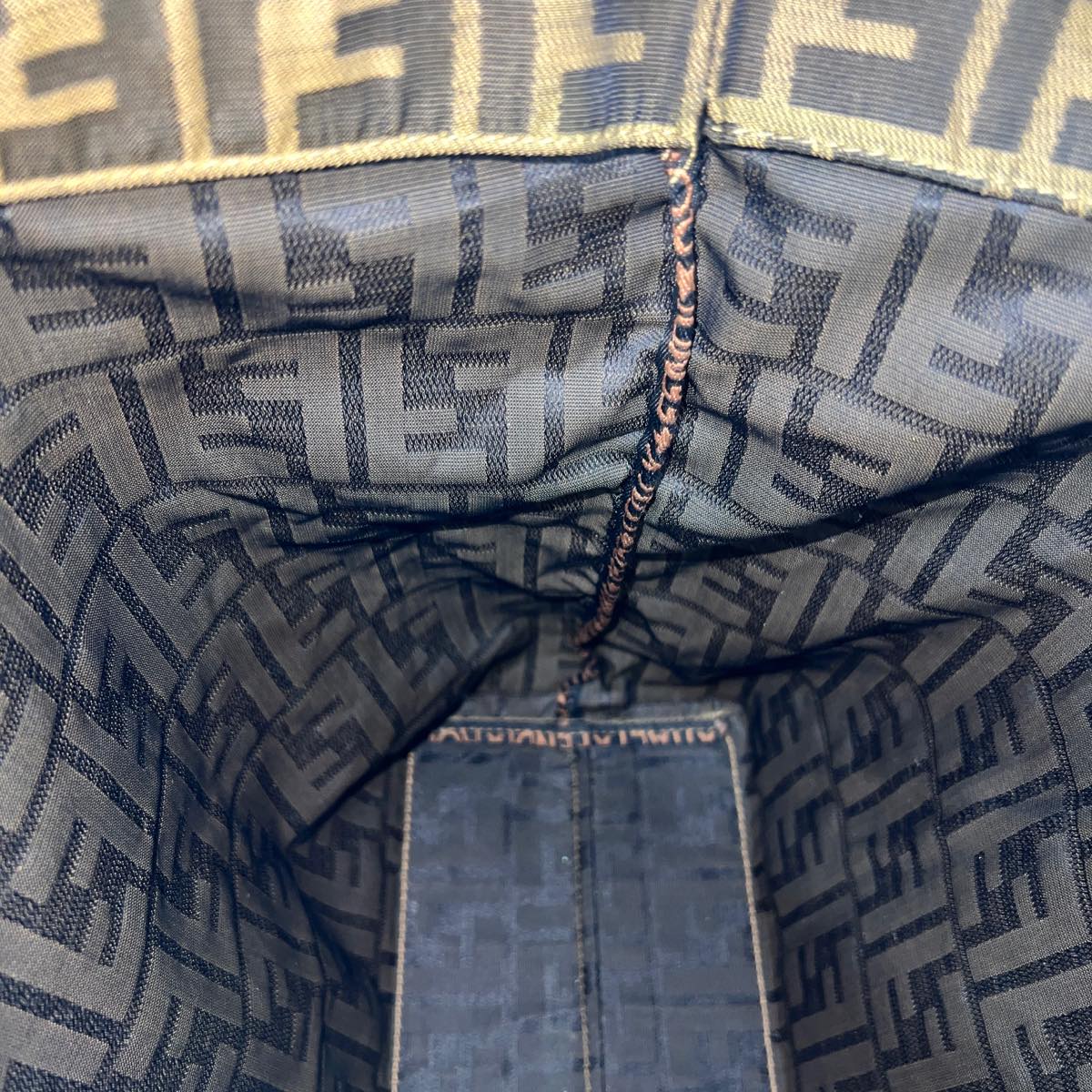 FENDI Zucca Canvas Tote Bag Brown rd2790
