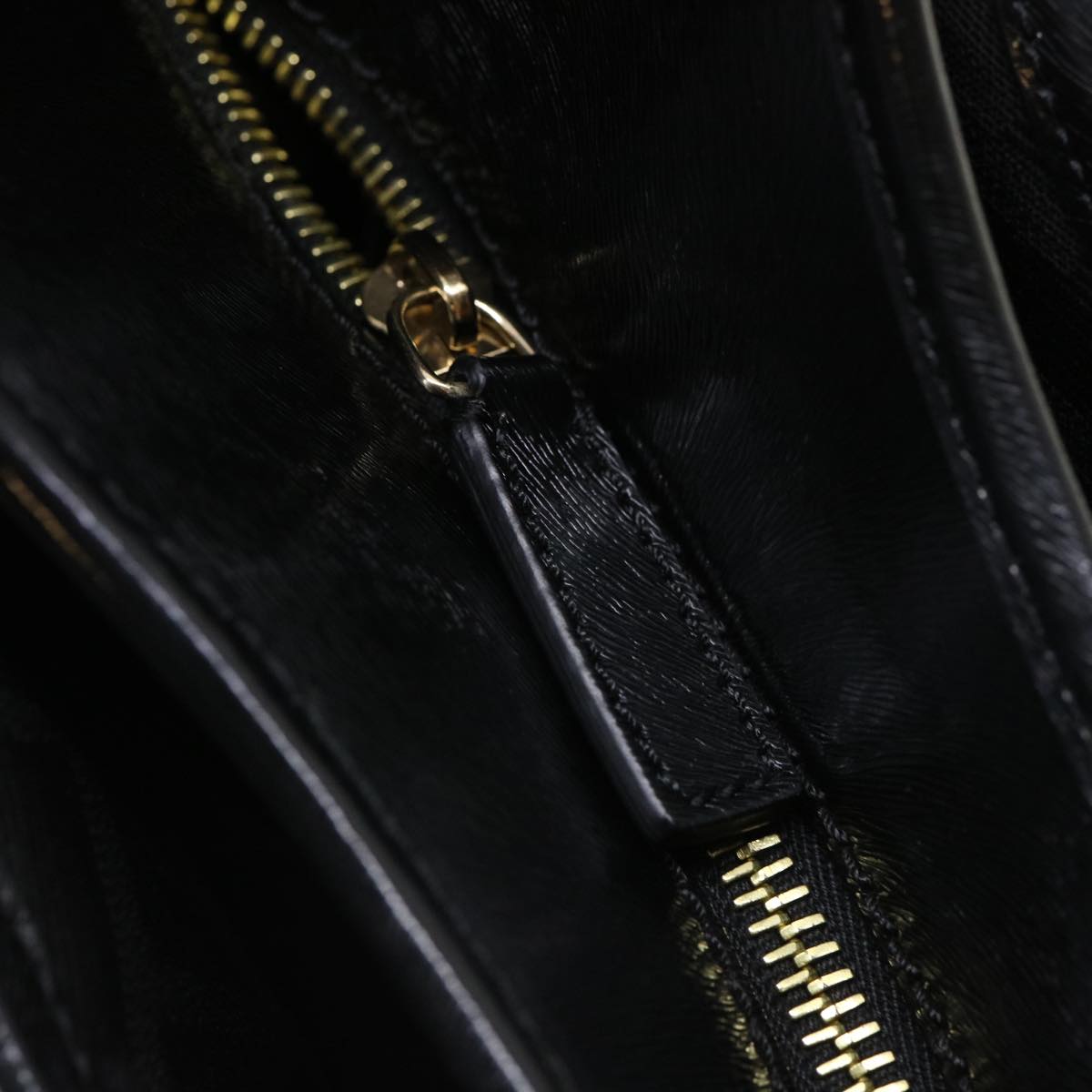 FENDI Zucca Canvas Tote Bag Black rd2989