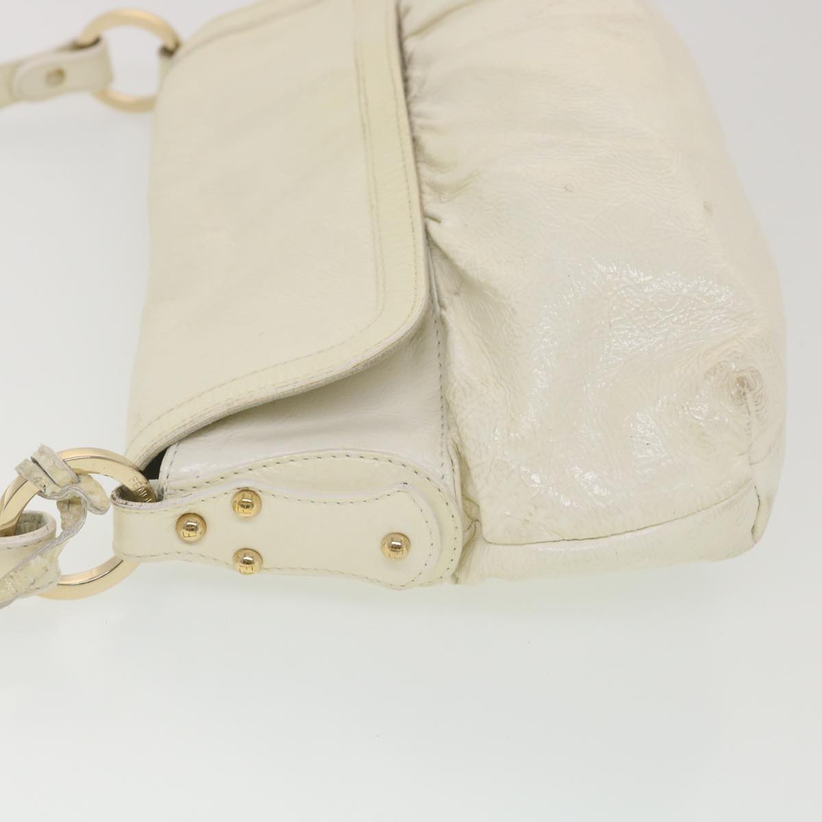 FENDI Shoulder Bag Leather White rd4343