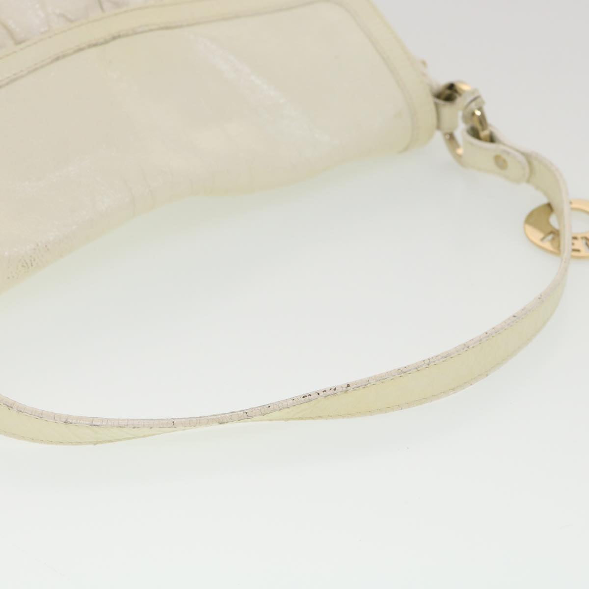 FENDI Shoulder Bag Leather White rd4343