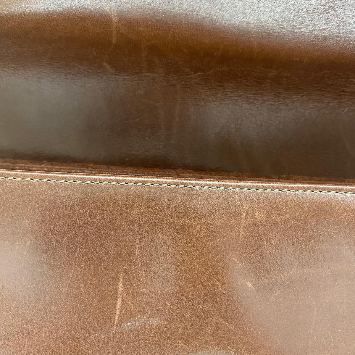 GUCCI Leather Shoulder Bag Brown rd458