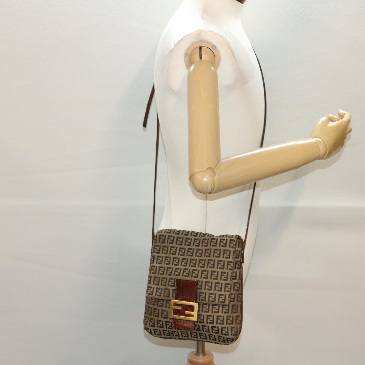 FENDI Zucchino Canvas Shoulder Bag Brown 2228-8BT075-TN9069 rd5064