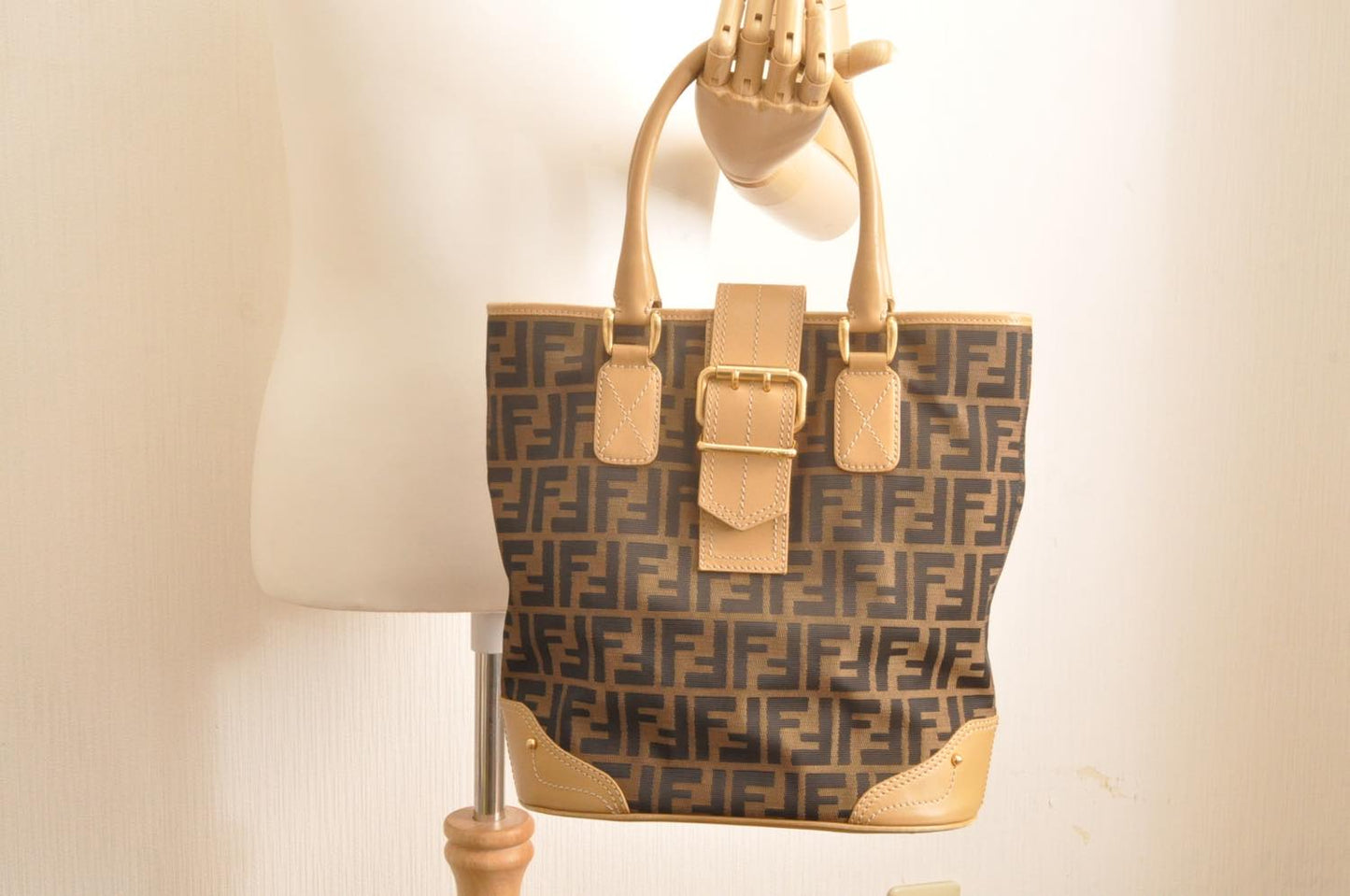 FENDI Zucca Canvas Hand Bag Beige Black am2612s