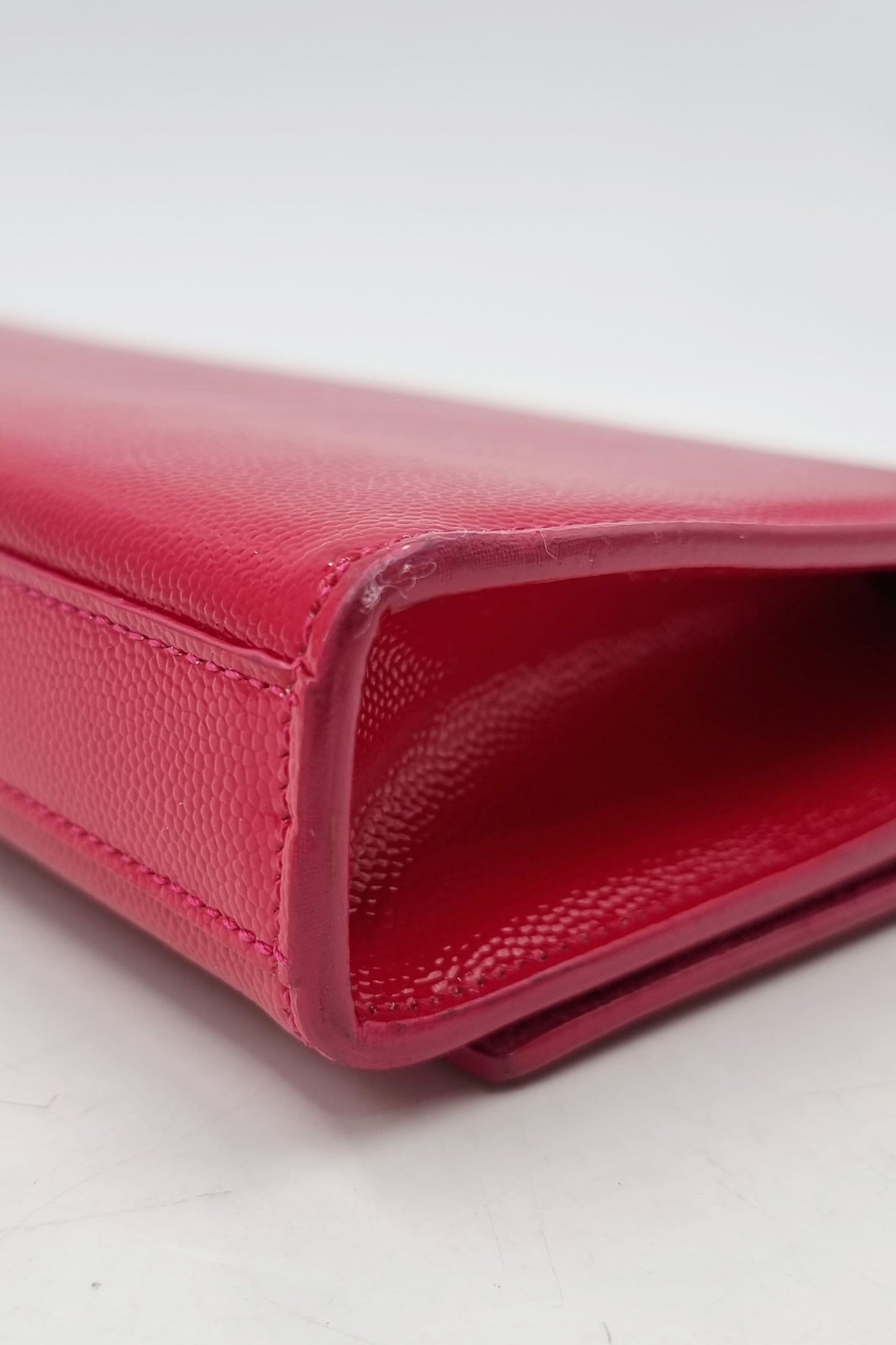 Classic Monogram Kate Clutch Fuchsia