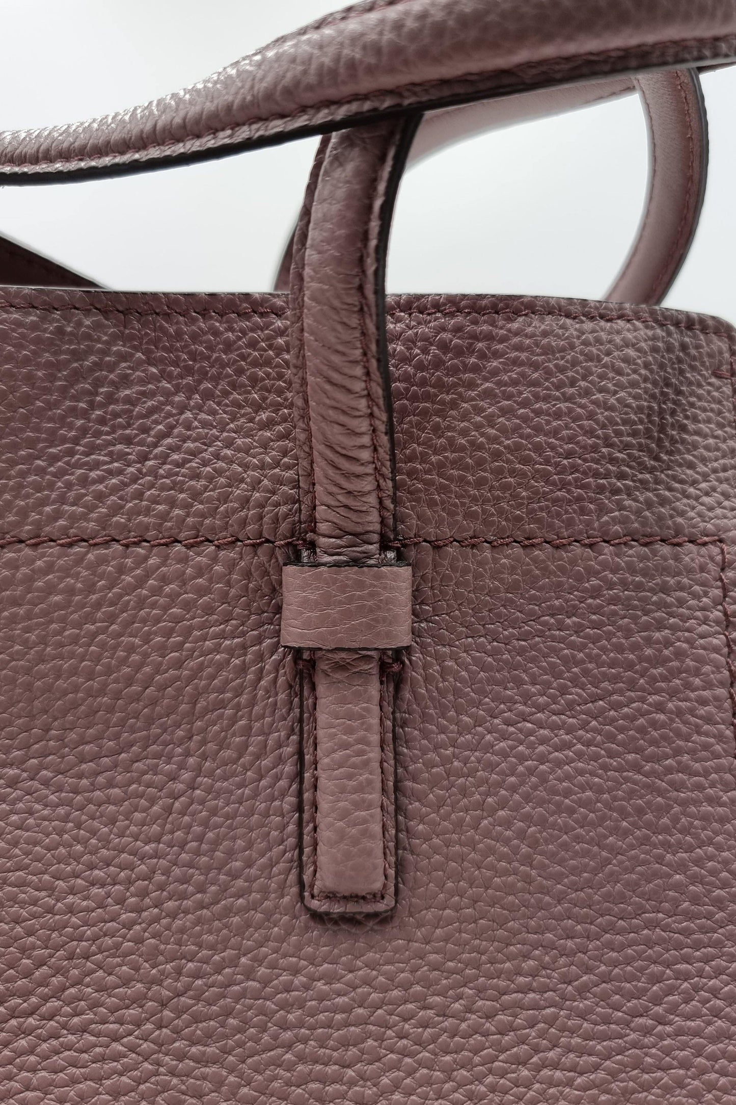 Medium Amy Tote Opera Mauve