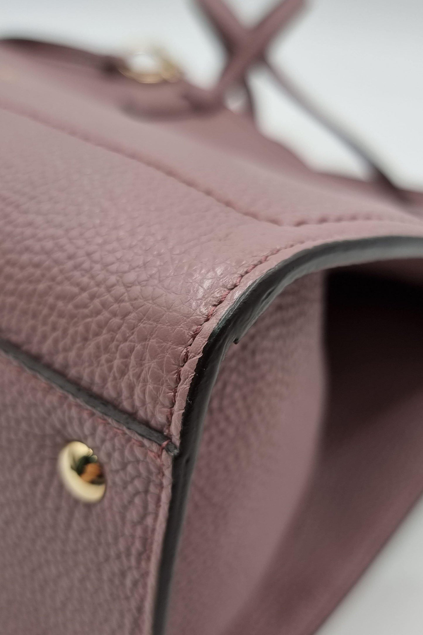 Medium Amy Tote Opera Mauve