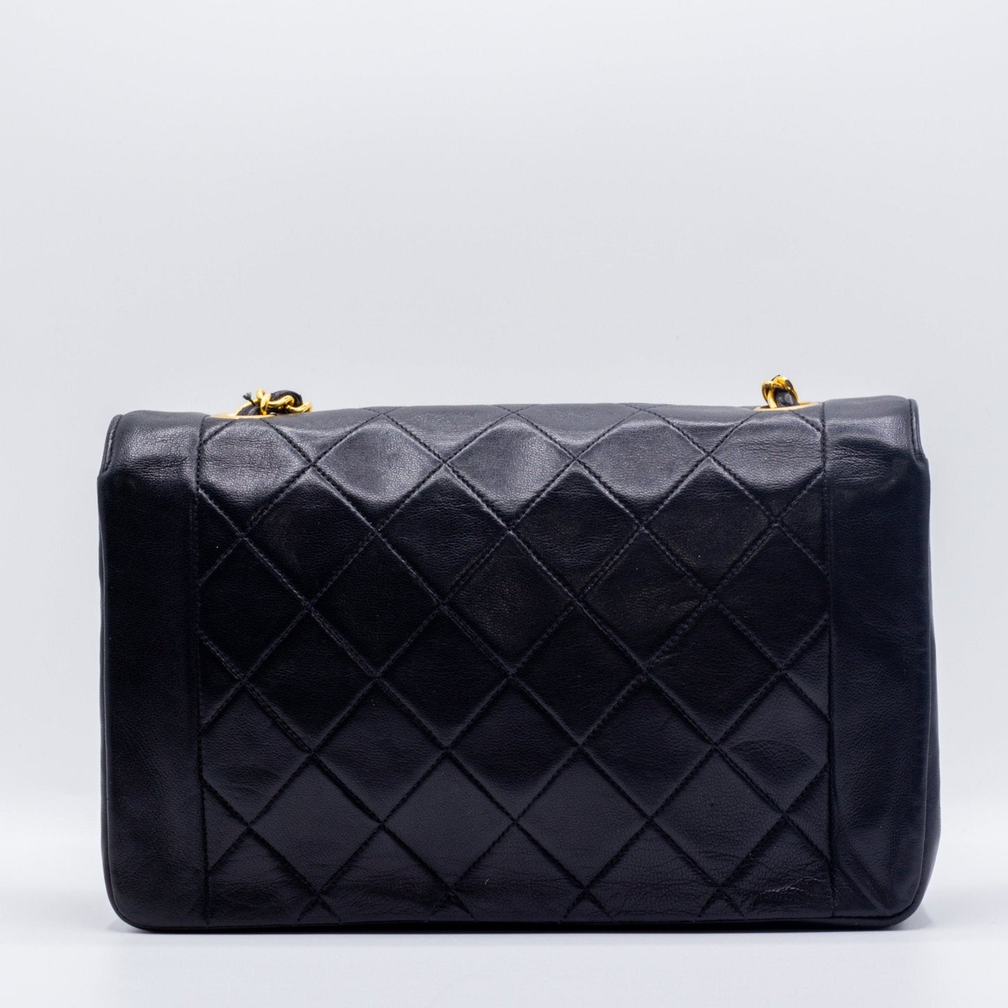 Diana Medium Black Lambskin Gold Vintage