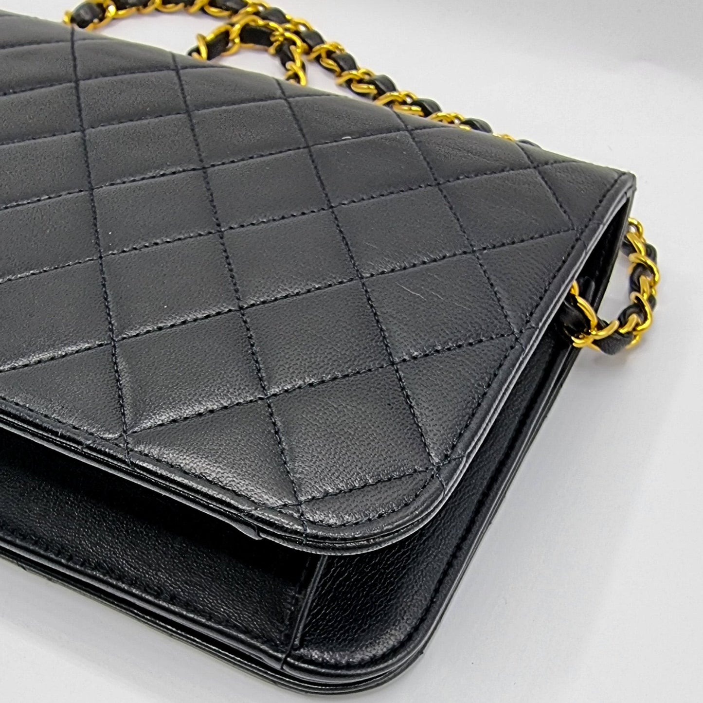 Full Flap Lambskin Leather Shoulder Bag Vintage